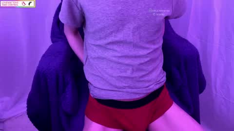 Jyjymjj online show from April 4, 2026, 7:11 pm