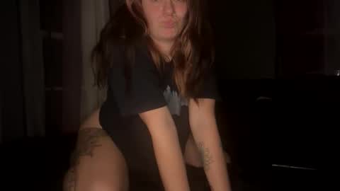 Pixie online show from December 15, 2025, 12:15 am