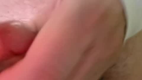KI e697a5e69cac online show from May 11, 2026, 4:04 pm