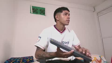 Snapshot of k_florez chatting on August 4, 2026, 9:34 am k_florez online show from August 4, 2026, 9:34 am