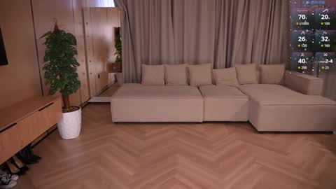 Snapshot of k_kimikooo chatting on December 20, 2025, 4:30 am Amely online show from December 20, 2025, 4:30 am