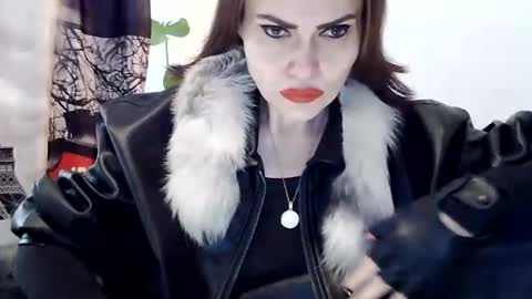 Snapshot of k_queen36 chatting on February 6, 2026, 12:19 pm k_queen36 online show from February 6, 2026, 12:19 pm