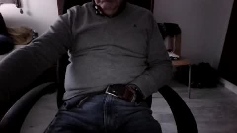 Snapshot of kaarmaa chatting on February 9, 2026, 5:06 pm kaarmaa online show from February 9, 2026, 5:06 pm
