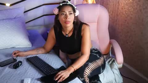 kaarol_sm online show from May 24, 2026, 3:11 am