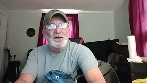 Snapshot of kabriggs136 chatting on June 17, 2026, 9:05 pm kabriggs136 online show from June 17, 2026, 9:05 pm