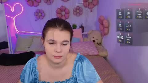 Snapshot of kacey_love chatting on April 18, 2026, 6:17 am Kacey online show from April 18, 2026, 6:17 am