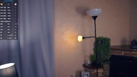 Tate online show from September 21, 2025, 5:31 am