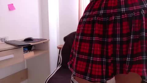 Kanela online show from November 17, 2025, 3:40 pm