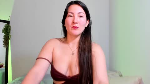 Snapshot of kaguyahara chatting on February 22, 2025, 6:19 pm ChloeIndependient model online show from February 22, 2025, 6:19 pm