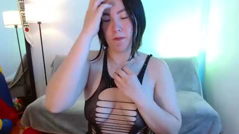 ChloeIndependient model online show from June 29, 2026, 9:37 am