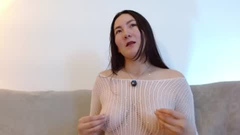 ChloeIndependient model online show from July 14, 2026, 4:13 pm