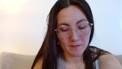 ChloeIndependient model online show from July 16, 2026, 2:56 pm