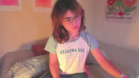 Snapshot of kai_novoa chatting on October 16, 2025, 6:20 pm Kai Novoa online show from October 16, 2025, 6:20 pm