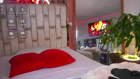 kai_onfire online show from June 20, 2026, 7:33 am