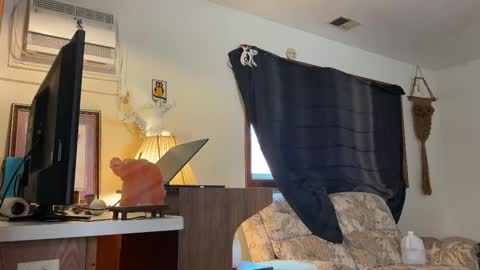 Kaiku77 online show from February 28, 2026, 8:21 pm