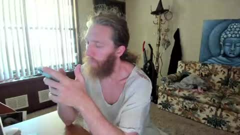 Kaiku77 online show from July 2, 2026, 4:13 pm
