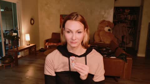 Snapshot of kaileeshy chatting on January 14, 2026, 3:56 am Kailee Smile online show from January 14, 2026, 3:56 am