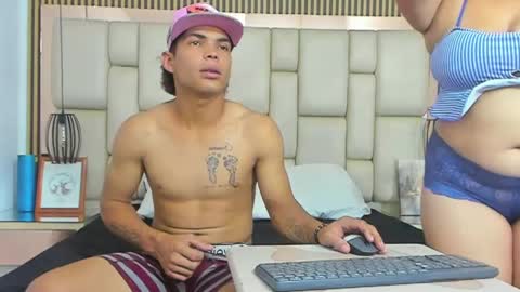 Snapshot of kailinandrihky chatting on September 16, 2025, 7:37 pm KailinANDrihky online show from September 16, 2025, 7:37 pm