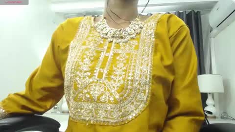 Kaira online show from April 22, 2026, 12:39 pm