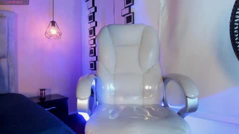 kairoxxx_ online show from July 14, 2026, 12:11 pm