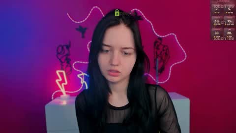 kaisy_honey online show from May 11, 2026, 2:28 am