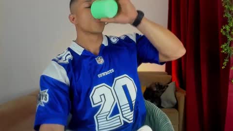 kale thomson online show from October 1, 2025, 12:05 am