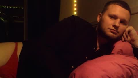      online show from September 13, 2025, 3:34 pm