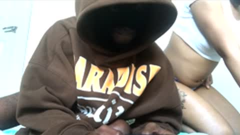 Snapshot of kaledaddee777 chatting on March 11, 2026, 9:54 pm Silk Chocolate online show from March 11, 2026, 9:54 pm
