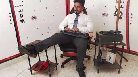 Kaleth online show from September 25, 2025, 10:02 pm