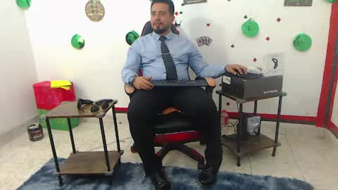 Kaleth online show from April 12, 2026, 7:41 pm