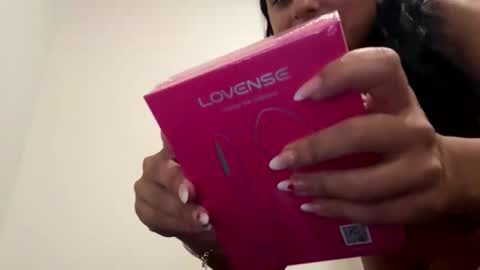 kalifaluver online show from February 14, 2026, 10:12 am