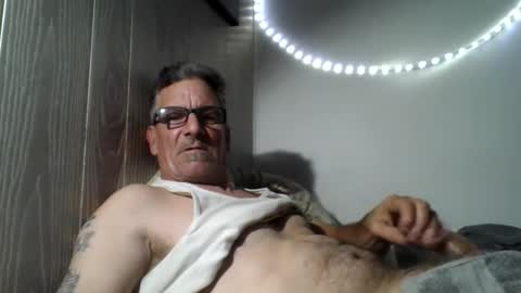 Snapshot of kalifornia91666 chatting on November 8, 2025, 2:01 am kalifornia91666 online show from November 8, 2025, 2:01 am