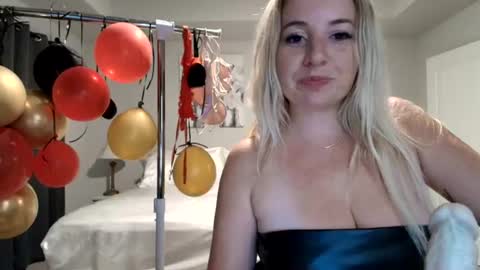 Kaliii jones online show from July 12, 2026, 8:05 am