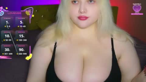 Snapshot of kaliroses8 chatting on October 8, 2025, 11:02 pm sweet rose online show from October 8, 2025, 11:02 pm