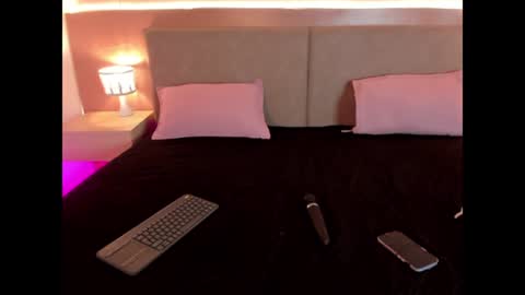 Snapshot of kalyx_lana chatting on July 5, 2026, 7:32 pm kalyx_lana online show from July 5, 2026, 7:32 pm