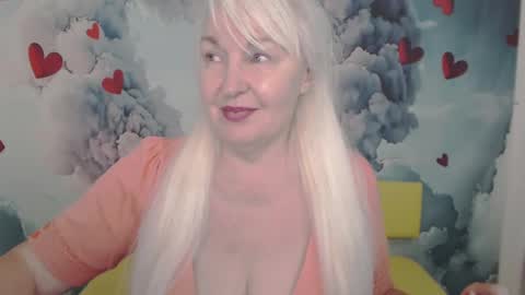 Snapshot of kamaliasim chatting on February 23, 2025, 5:01 am KamaliaSim online show from February 23, 2025, 5:01 am