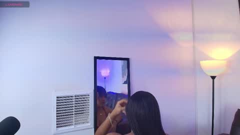 Snapshot of kami_skye chatting on February 5, 2026, 12:54 pm kami online show from February 5, 2026, 12:54 pm