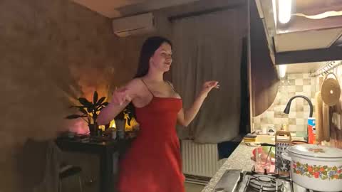 Kamila online show from April 15, 2026, 9:15 pm