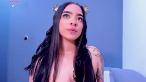 Kamila Betancourt online show from June 19, 2026, 6:45 pm