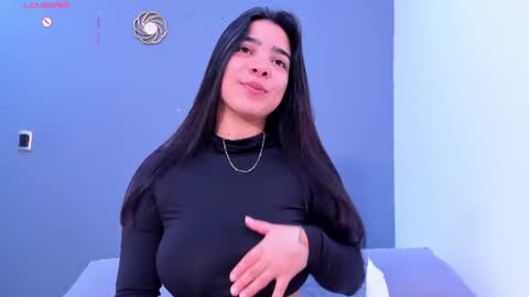 Kamila Betancourt online show from June 26, 2026, 1:26 pm