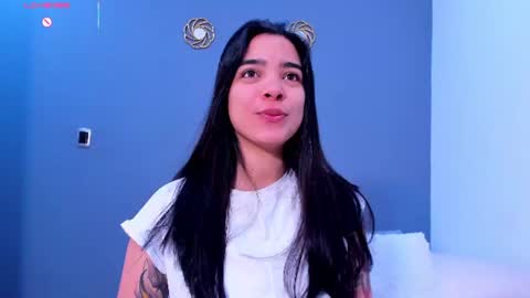 Kamila Betancourt online show from July 4, 2026, 12:44 pm