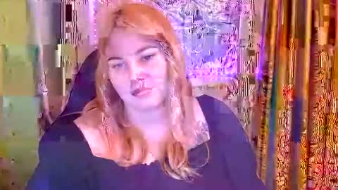 Snapshot of kamilablonde chatting on July 28, 2026, 8:52 pm KamilaBlonde online show from July 28, 2026, 8:52 pm
