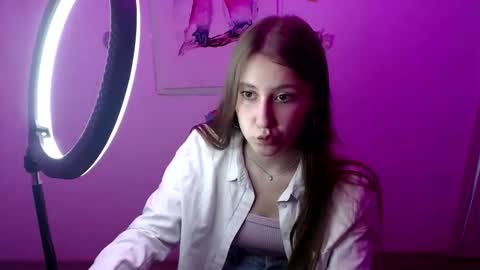 Snapshot of kamilla_love_ chatting on September 13, 2025, 12:38 pm kamilla_love_ online show from September 13, 2025, 12:38 pm