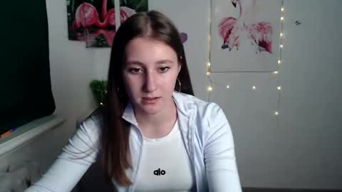 Snapshot of kamilla_love_ chatting on September 30, 2025, 11:48 am kamilla_love_ online show from September 30, 2025, 11:48 am