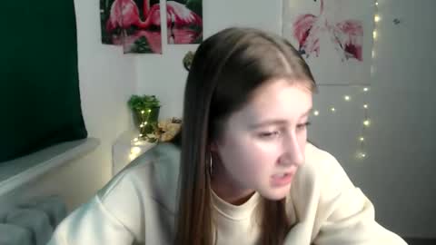 Snapshot of kamilla_love_ chatting on October 24, 2025, 12:45 pm kamilla_love_ online show from October 24, 2025, 12:45 pm