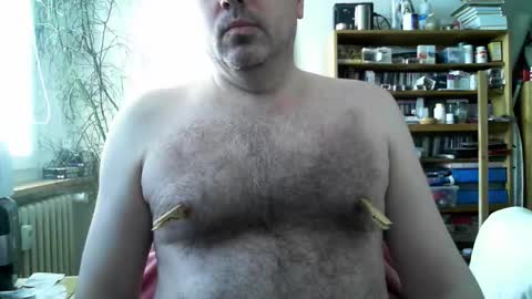Snapshot of kamiluc1974_2 chatting on April 24, 2026, 6:27 am Kamil Lipovy online show from April 24, 2026, 6:27 am
