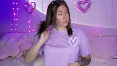 kamrynmarie69 online show from April 28, 2026, 2:38 am