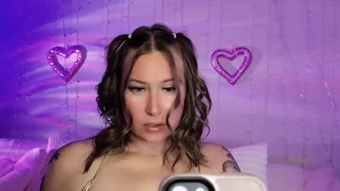 kamrynmarie69 online show from May 13, 2026, 1:36 am