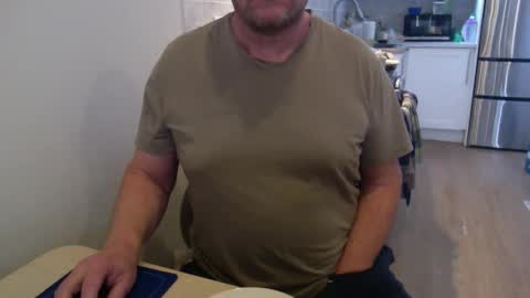 Cam with Me Vixens DM me online show from April 14, 2026, 2:12 pm