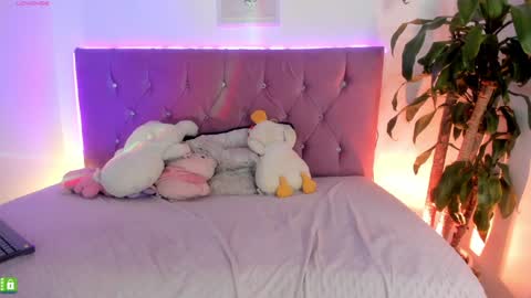  Kanao uwu online show from December 27, 2024, 10:59 pm